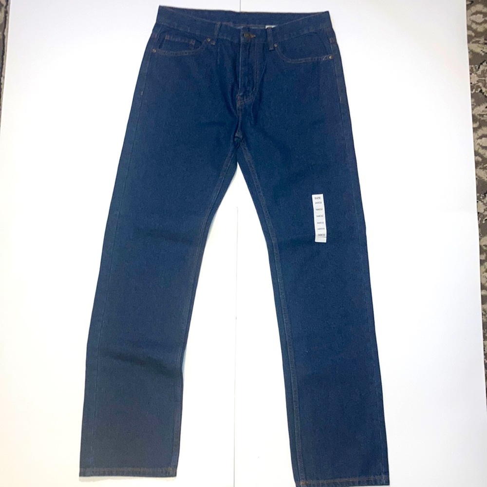 NWOT DENIM JEANS STRAIGHT FIT 34/32